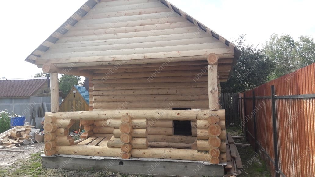 Баня 5 на 4 с террасой, сруб в лапу — фото 3 Баня 5 на 4 с террасой, сруб в лапу — фото 3