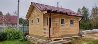 Баня из бруса 6×4 с крыльцом (Б-22), 24 м²