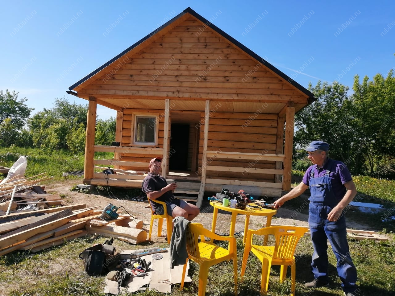 Баня 5 на 5 с террасой, сруб в лапу — фото 6 Баня 5 на 5 с террасой, сруб в лапу — фото 6